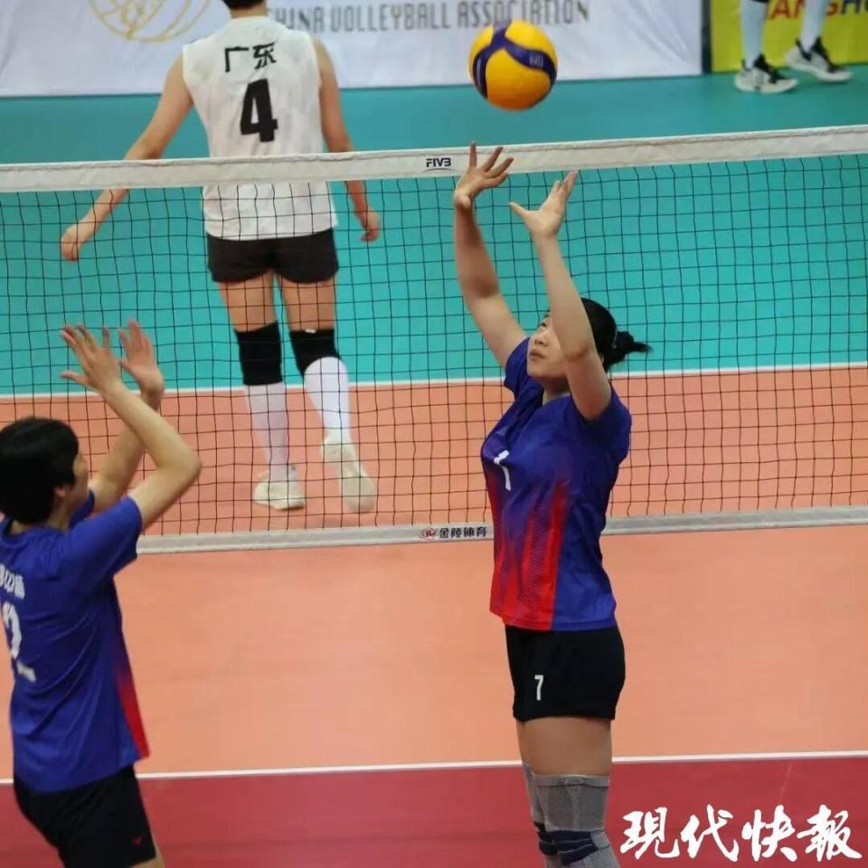 诣轩同学, 女排 诣轩同学, 女排