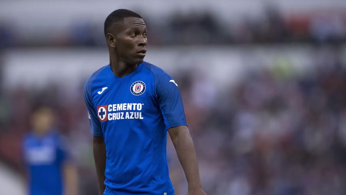 阿斯：厄瓜多尔前国脚布赖恩-安古洛遭枪击，送医后脱离危险